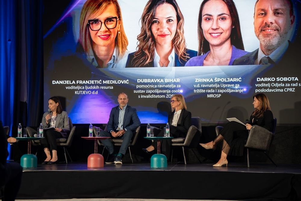 Panel na dodjeli priznanja Poslodavac godine za osobe s invaliditetom